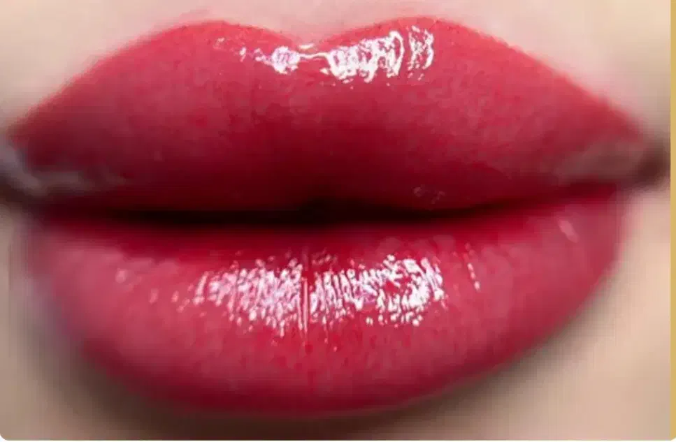 تخفیفات ویژه خدمات آرایش دائم با مواد اورجینال|خدمات آرایشگری و زیبایی|شیراز, شاهچراغ|دیوار