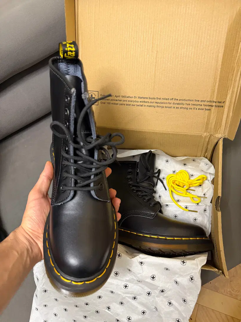 بوت Dr martens/کفش دکتر مارتینز|کیف، کفش، کمربند|تهران, دبستان|دیوار