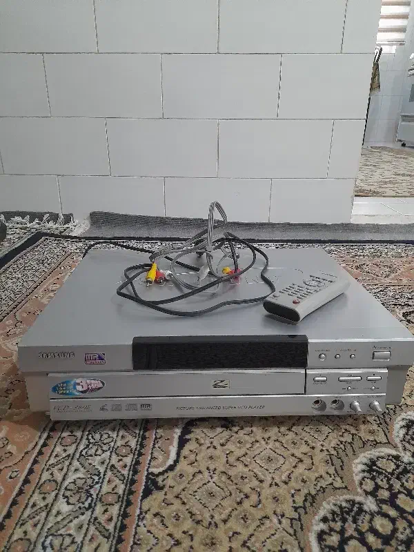 سی دی|پخش‌کننده DVD و ویدیو|اراک, |دیوار