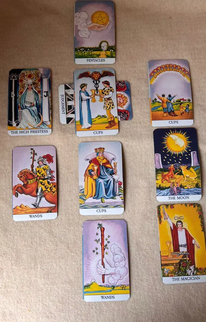 فال تاروت و قهوه 70|خدمات پذیرایی، مراسم|تهران, امیرآباد|دیوار