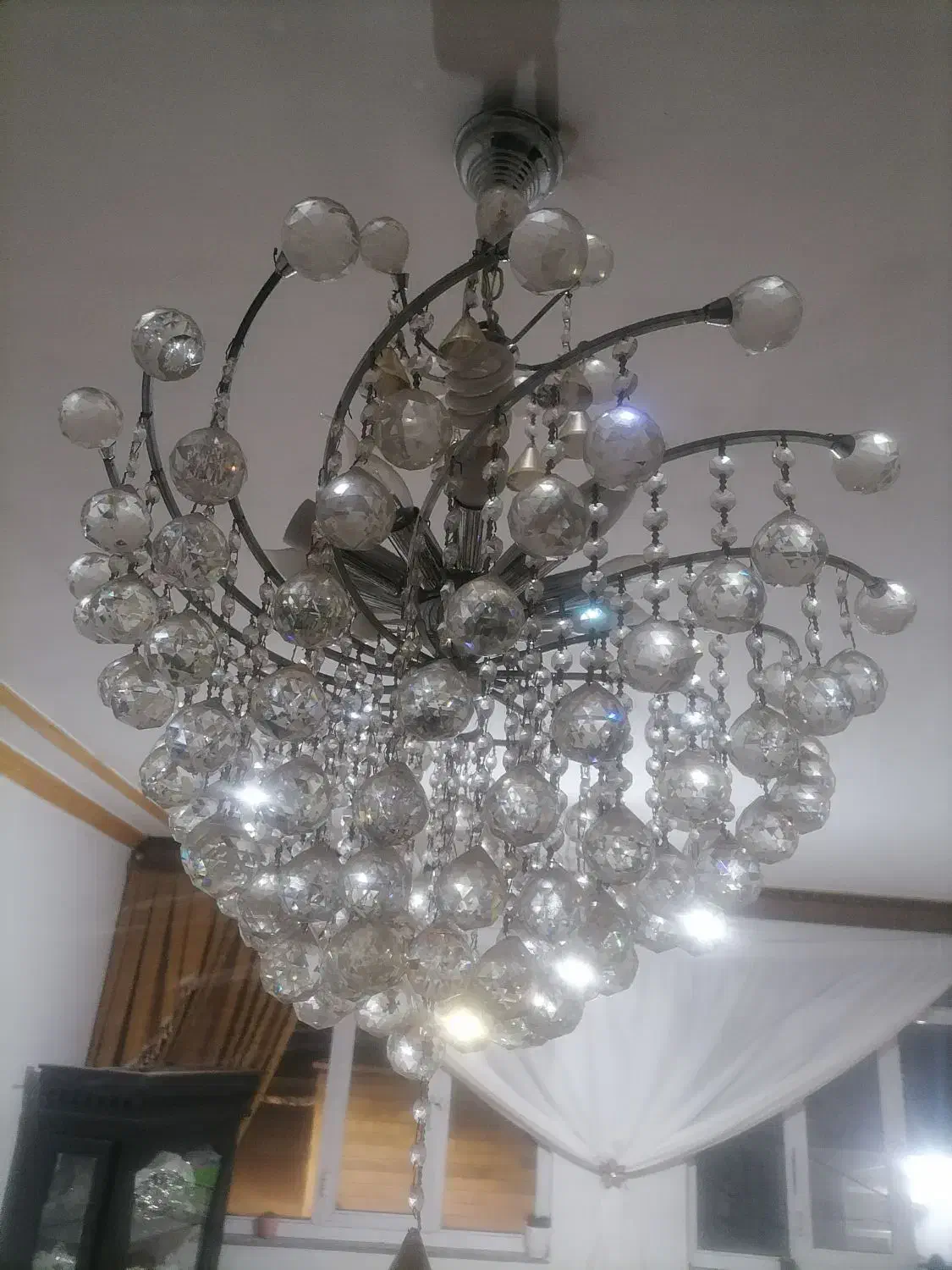 لوستر چتری زیبا|لوستر و چراغ آویز|تبریز, |دیوار