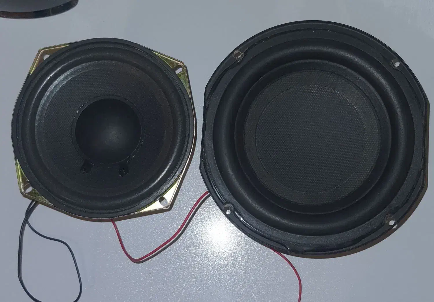 بلندگو اصلی رادیو و گرام لامپی قدیمی|کلکسیون اشیاء عتیقه|تهران, بهار|دیوار