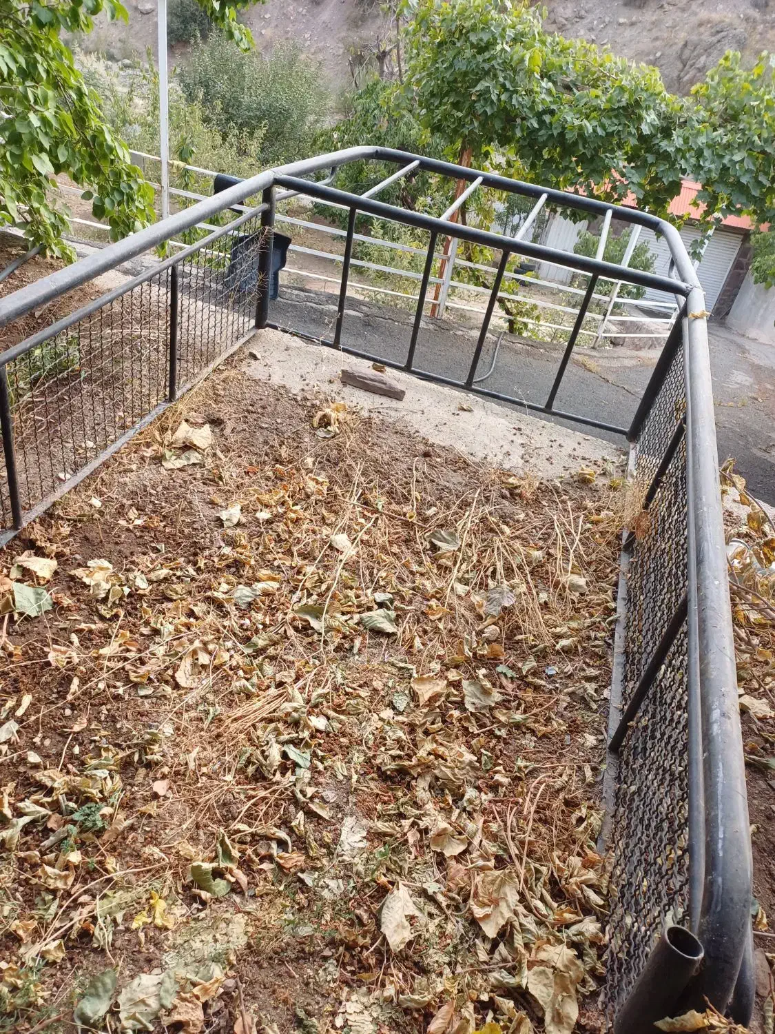 اطاق بار، باربند ، وانت مزدا،|قطعات یدکی و لوازم جانبی|رودهن, |دیوار