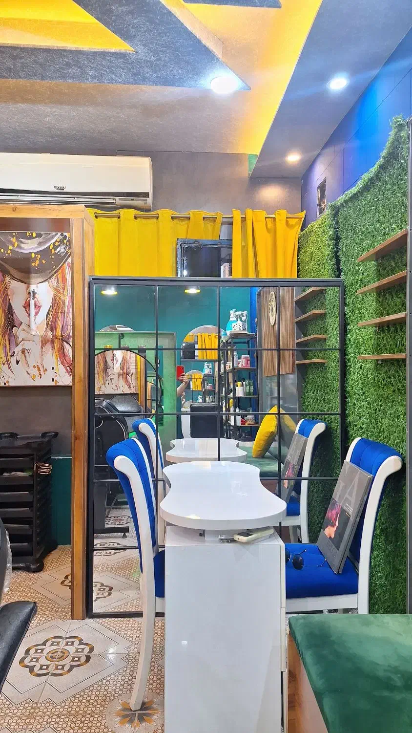 فروش کلیه وسایل سالن با قیمت مناسب|آرایشگاه و سالنهای زیبایی|اهواز, کوی فرهنگیان ۱|دیوار