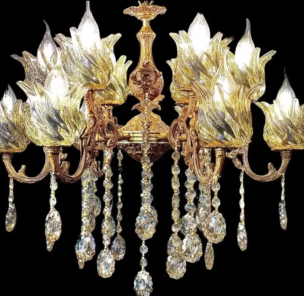 لوستر6.شاخه‌برنز12لامپ‌پولکی‌شاخک‌وسط cod1|لوستر و چراغ آویز|تبریز, |دیوار