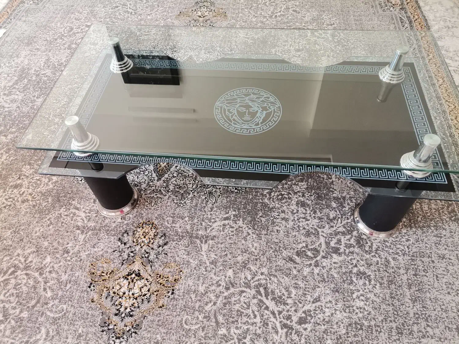 میز جلو مبلی شیشه ای|مبلمان خانگی و میز عسلی|کرمان, |دیوار