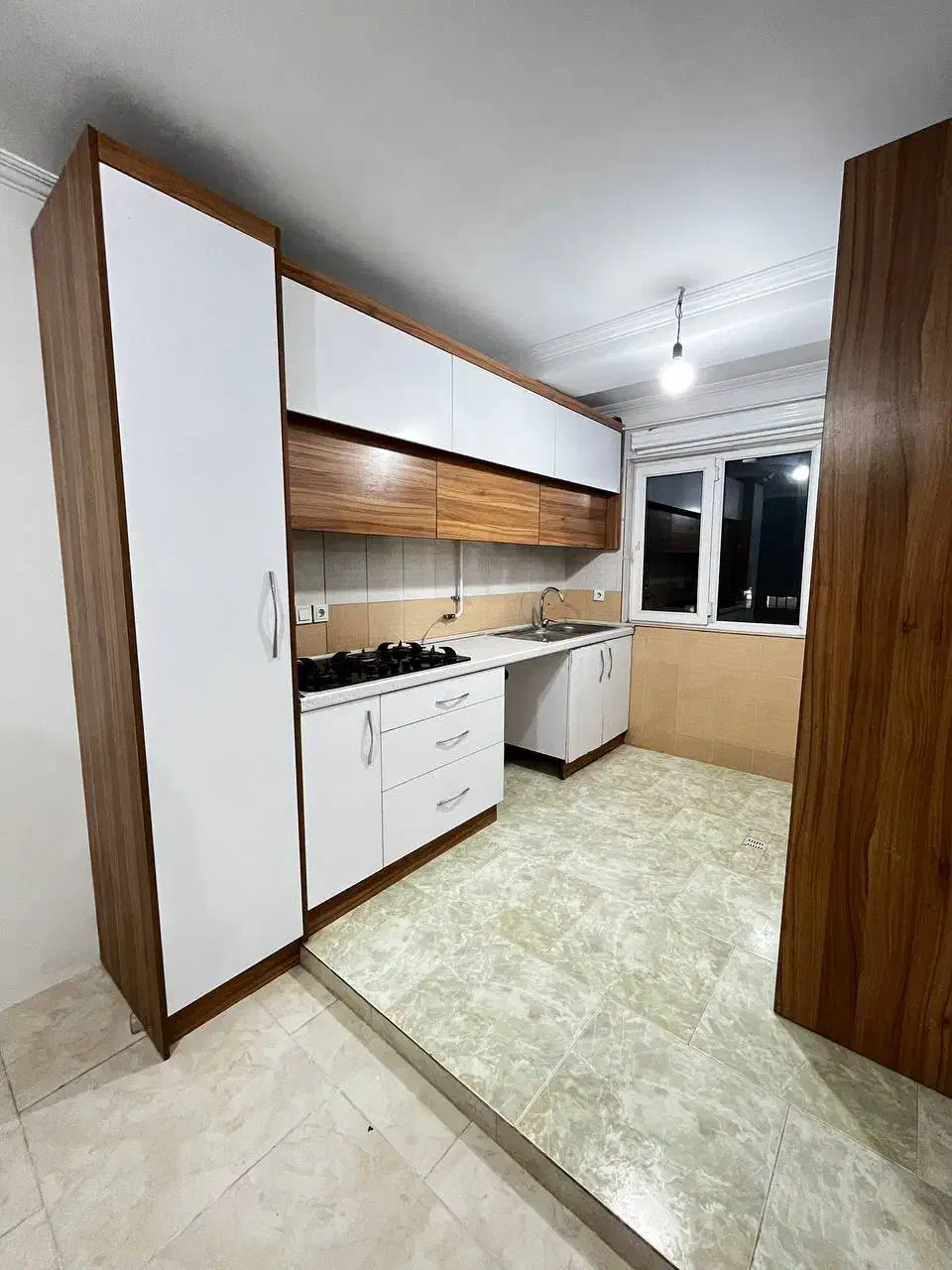 میدان دانشجو دانشجو ۱۹ ورودی کوچه بر اصلی|فروش آپارتمان|گرگان, |دیوار