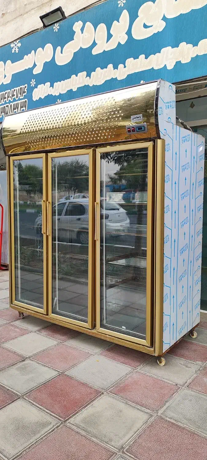 فروش تعدادی یخچال ایستاده 6 در 3 در ویترینی کبابی|فروشگاه و مغازه|قرچک, زیبا شهر|دیوار