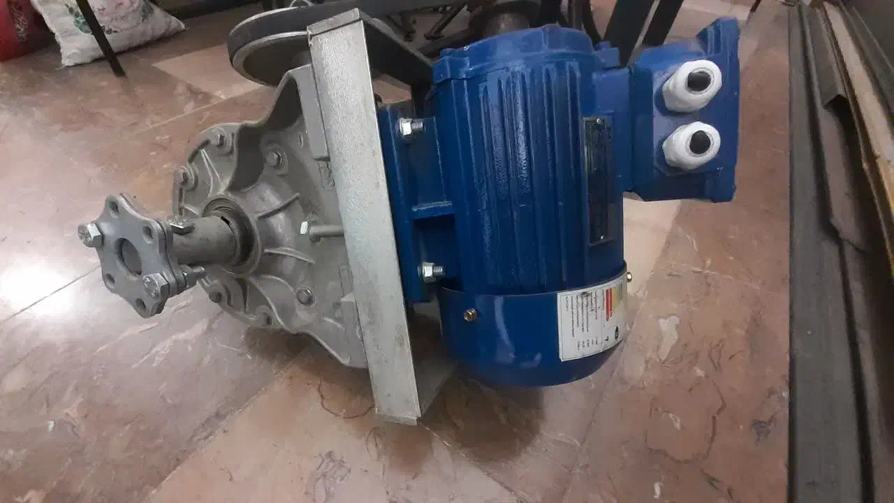 موتور و گیربکس باز و بست پنجره گلخانه|قطعات یدکی و لوازم جانبی|گرمدره, |دیوار