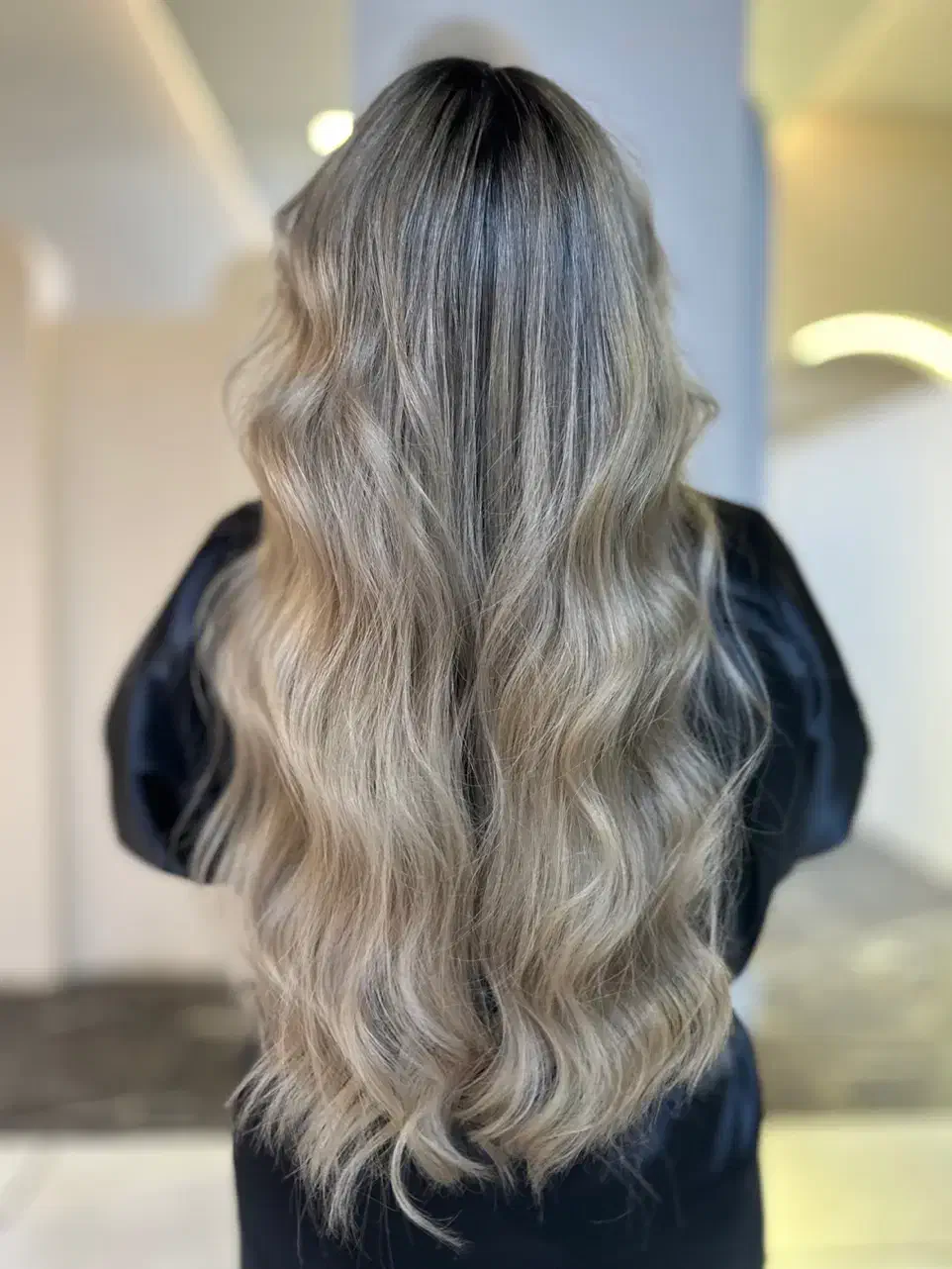 دستیار رنگ همراه با آموزش رایگان|استخدام درمانی، زیبایی، بهداشتی|اصفهان, مسجد مصلی|دیوار