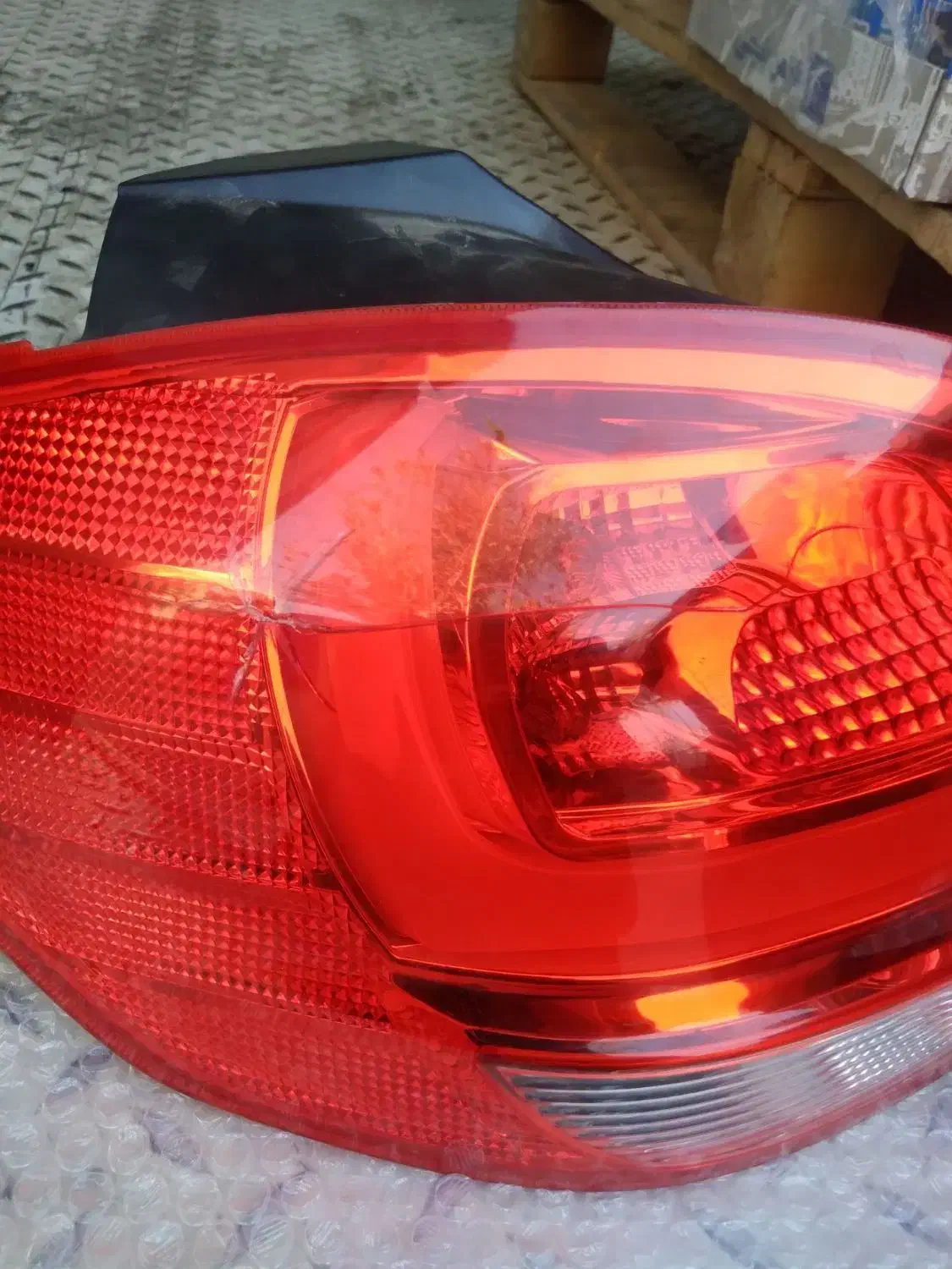 چراغ خطر عقب کوییک|قطعات یدکی و لوازم جانبی|مشهد, نوده|دیوار