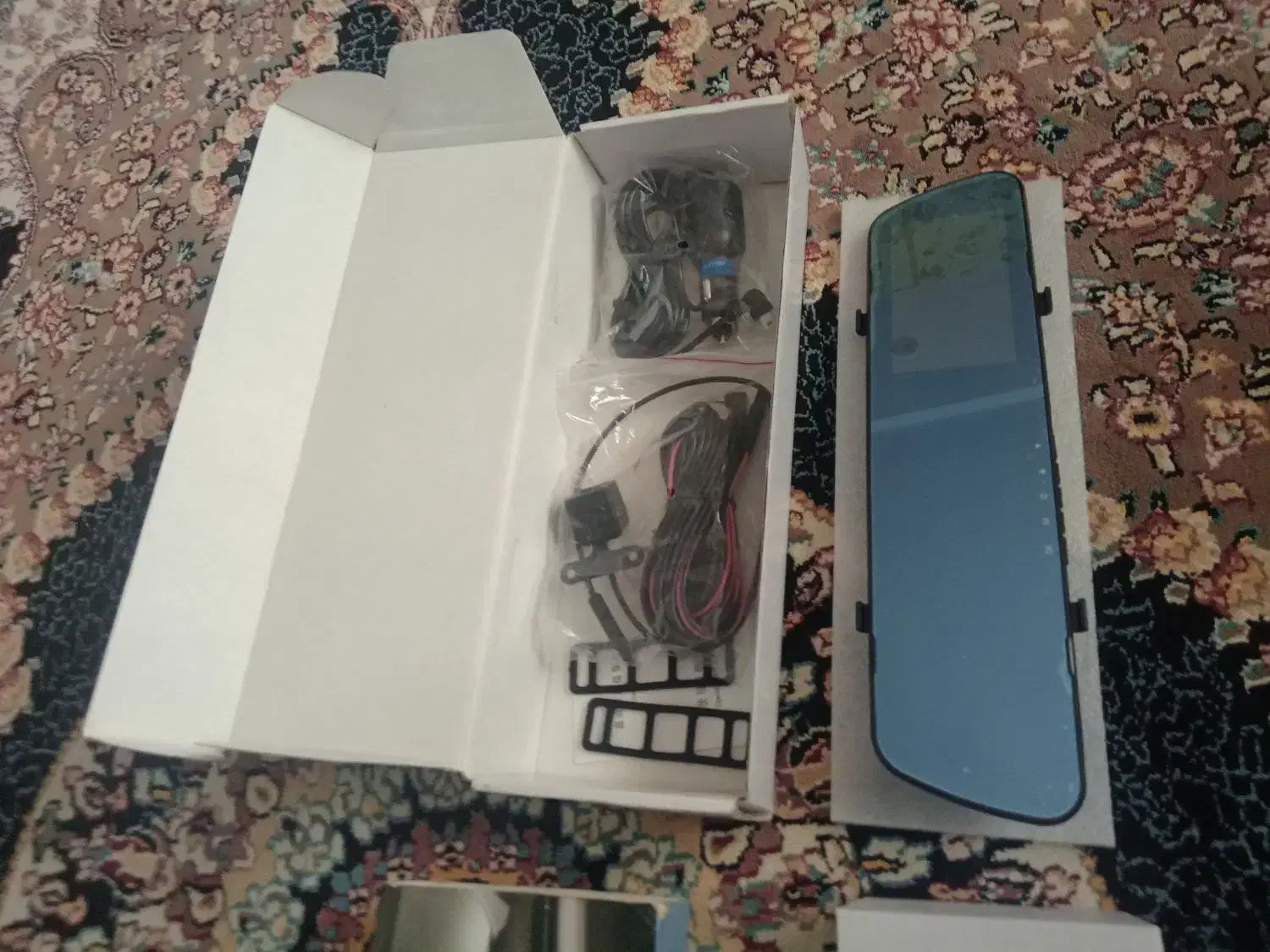 مانیتور آینه ایی.|قطعات یدکی و لوازم جانبی|رشت, کوی مهر|دیوار