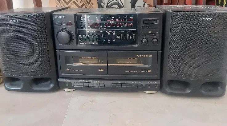 ضبط و باند سونی ، رادیو سونی ، کلکسیونی سالمه سالم|کلکسیون اشیاء عتیقه|تهران, چیذر|دیوار