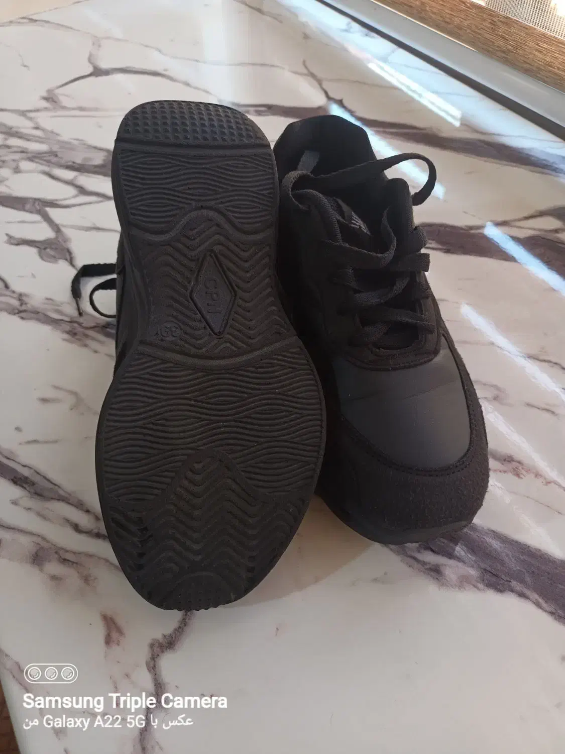 کتونی و کت شلوار لی|لباس|نسیمشهر, |دیوار