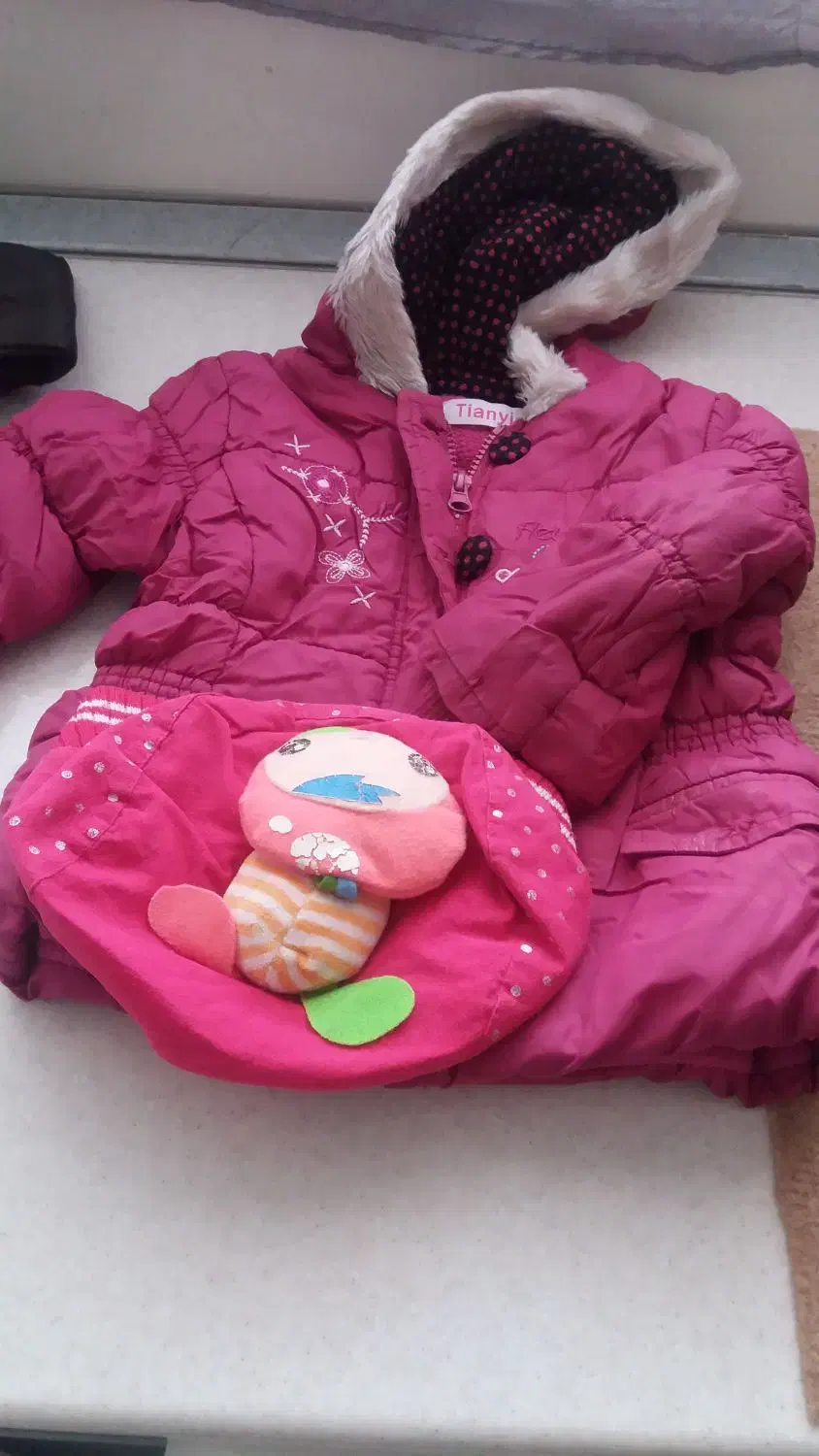 کاپشن دخترانه|کفش و لباس بچه|سبزوار, قدس|دیوار