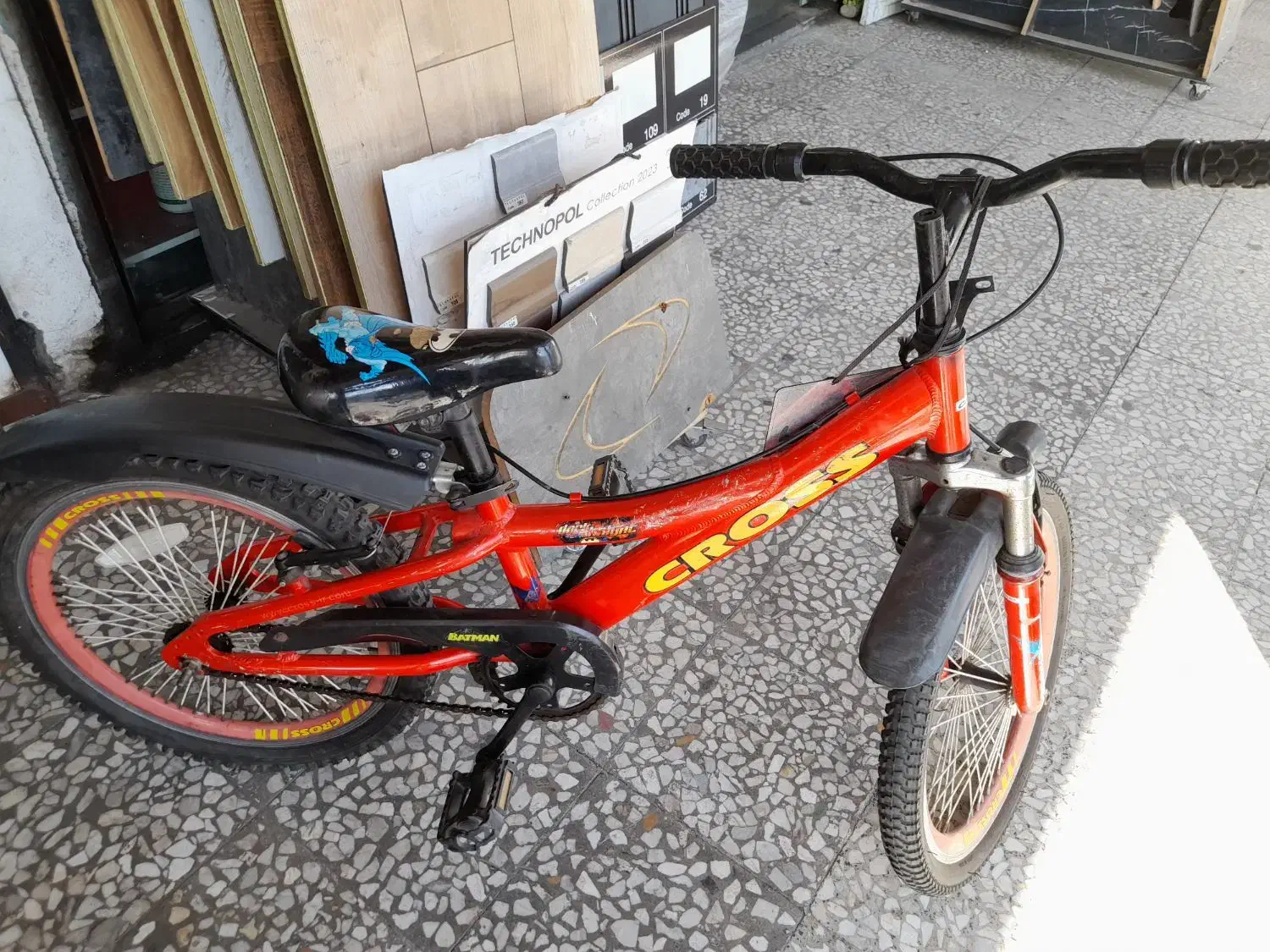 دوچرخه ۲۰سالم|دوچرخه، اسکیت، اسکوتر|بندر انزلی, آخرخط|دیوار