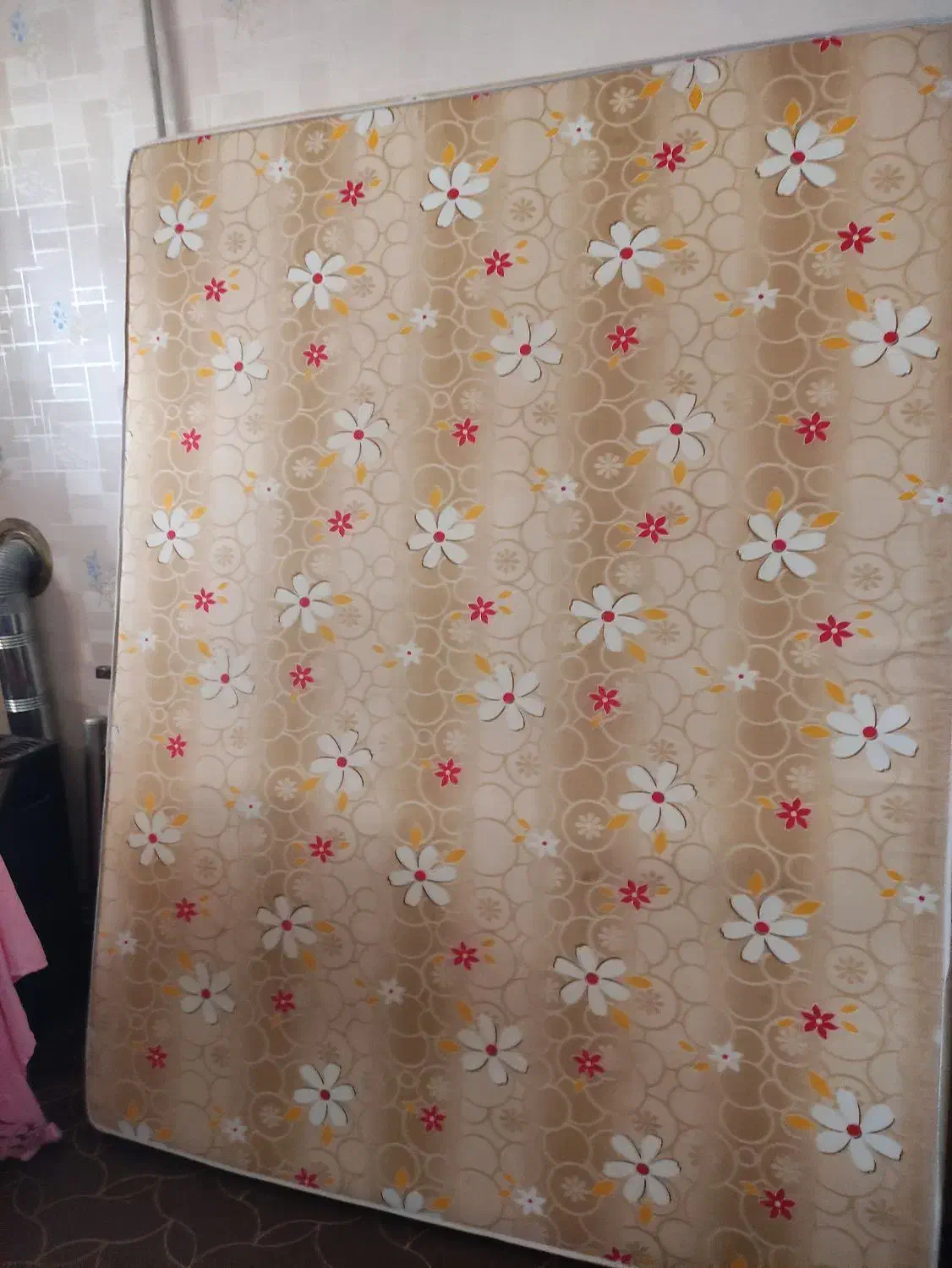 تختخواب دونفره فلزی|تشک تختخواب|دوگنبدان, |دیوار