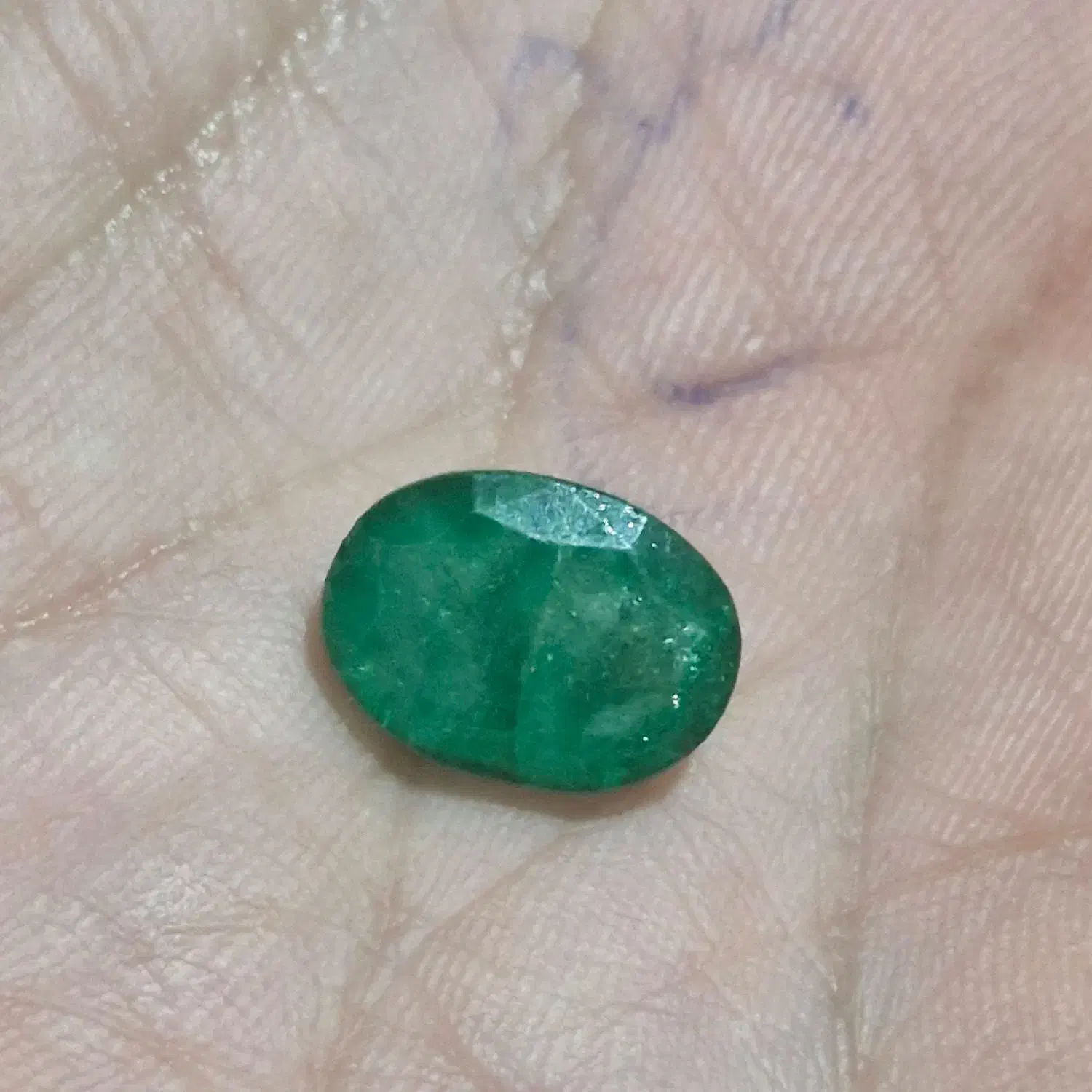 نگین زمرد طبیعی|جواهرات|رشت, توشیبا|دیوار