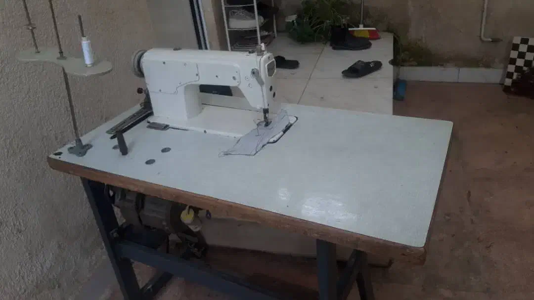 چرخ خیاطی صنعتی|چرخ خیاطی و ریسندگی|آستانه اشرفیه, |دیوار