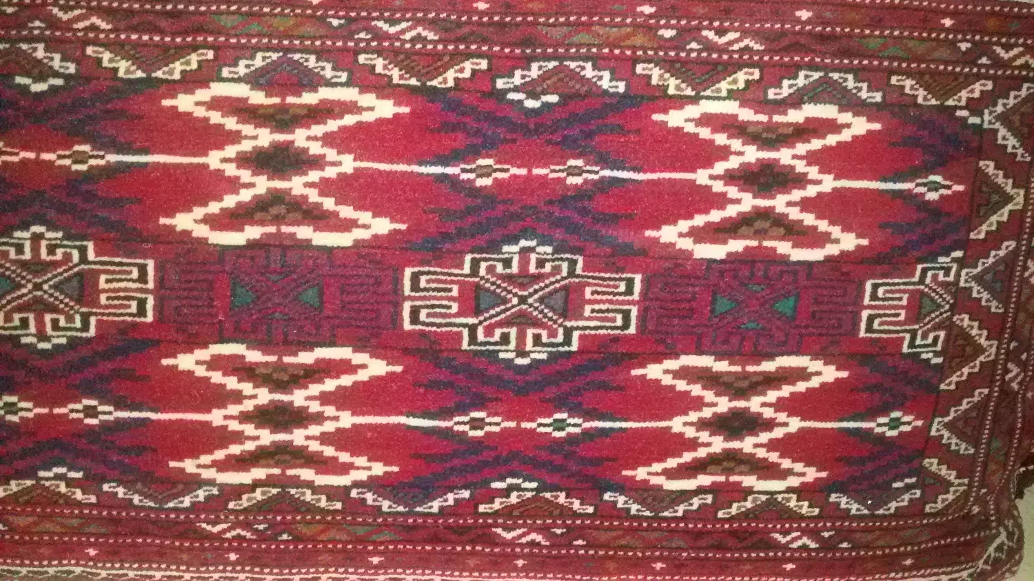 پشتی فرش|گلیم، جاجیم، گبه|تهران, سوهانک|دیوار