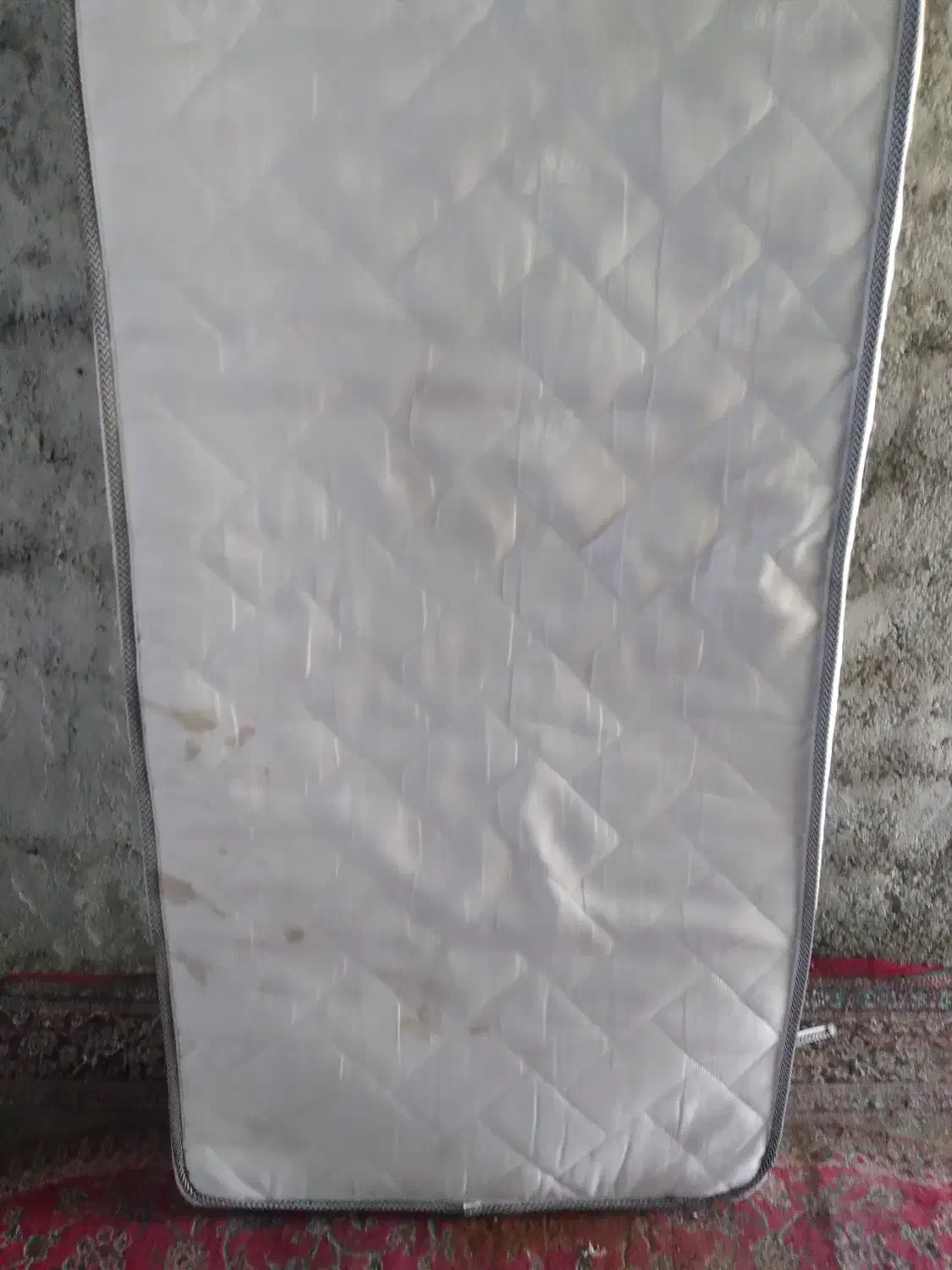 بوفه خارجی و تشک|اسباب و اثاث بچه|ساری, |دیوار