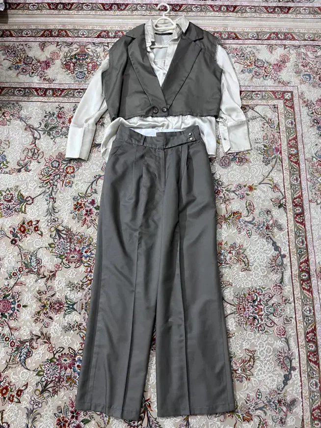 لباس سه تیکه با هم تخفیف هم دارد|لباس|تهران, مجیدیه|دیوار