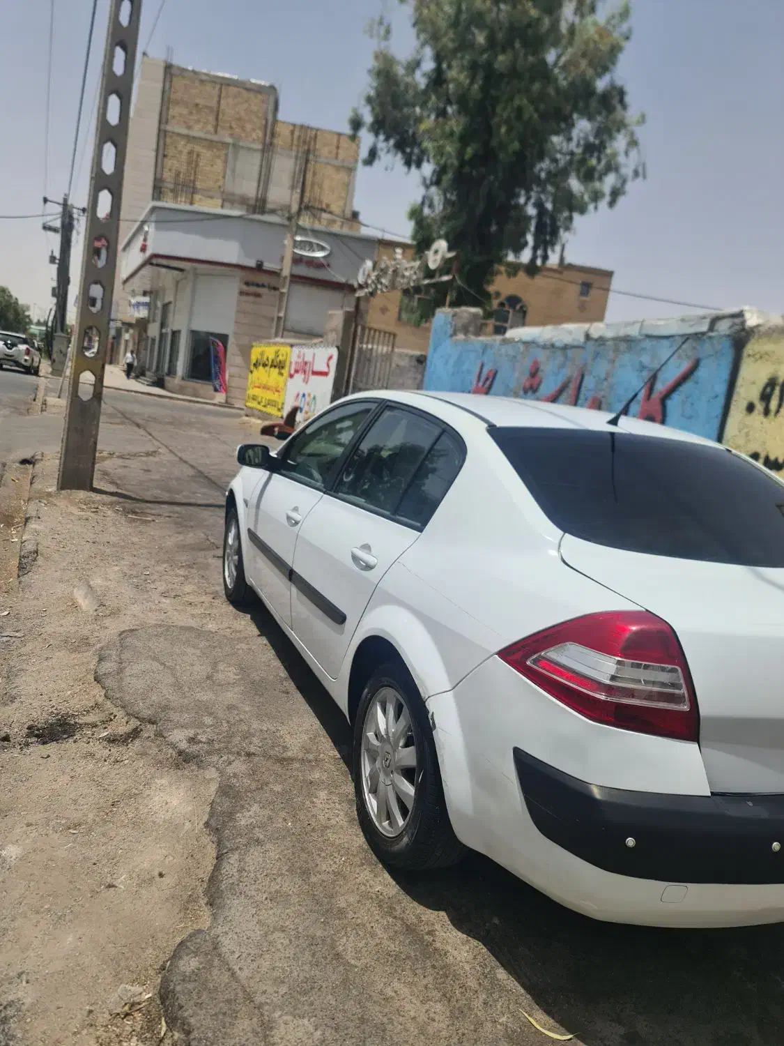 مگان اتوماتیک موتور 2000|خودرو سواری و وانت|مشهد, کوشش|دیوار