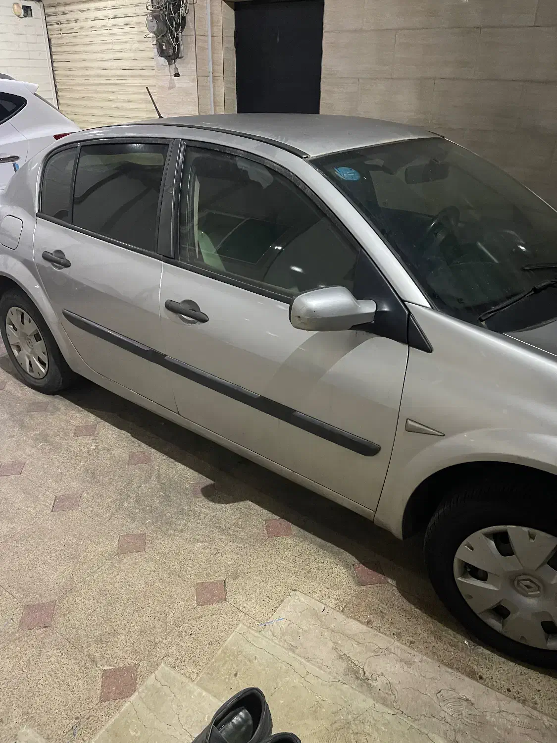 فروش مگان۱۶۰۰دنده|خودرو سواری و وانت|رشت, جانبازان|دیوار