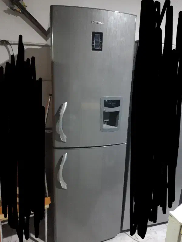 یخچال فریزر بدون برفک درحد|یخچال و فریزر|اسفراین, |دیوار