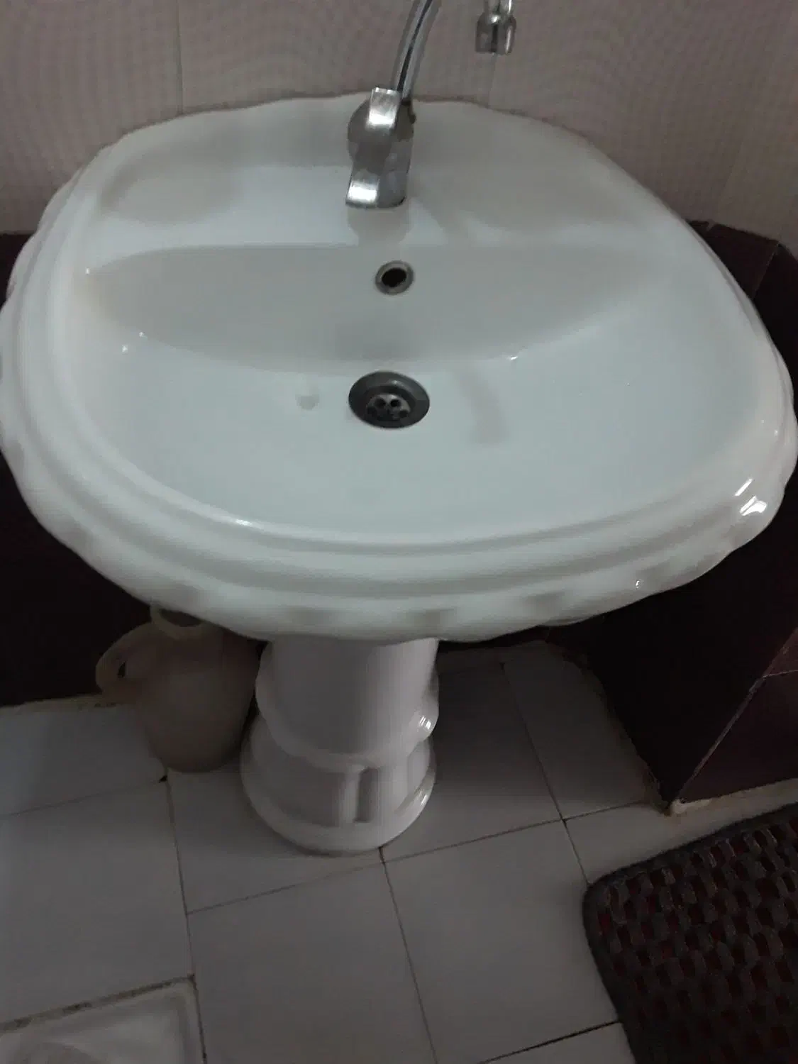 یک عددروشوی به فروش میرسد|لوازم سرویس بهداشتی|ملایر, |دیوار