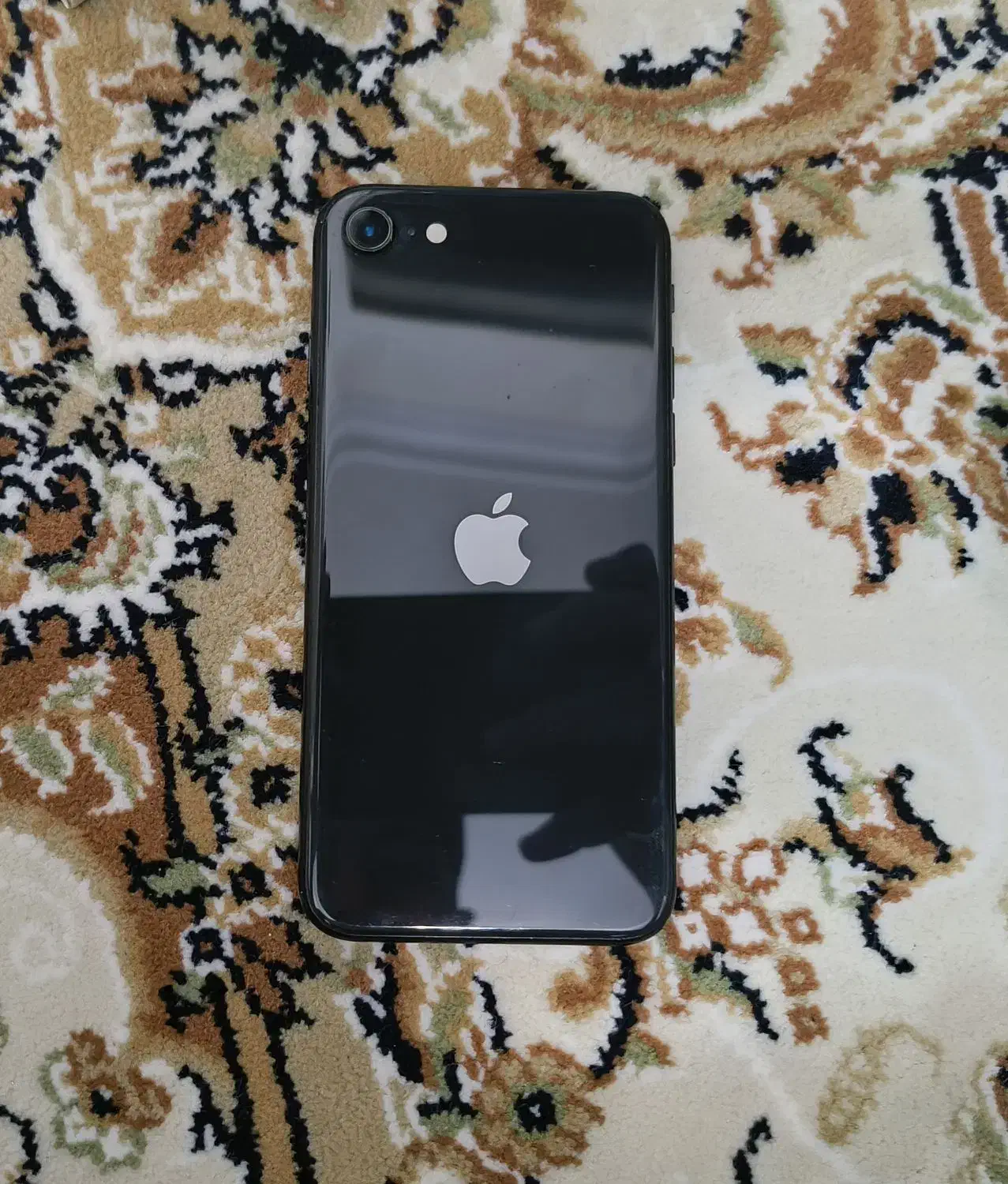 iPhone se 2020|موبایل|تهران, نارمک جنوبی|دیوار