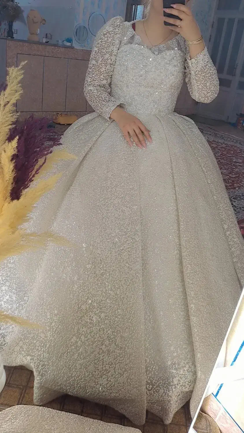 لباس|لباس|اسفراین, |دیوار