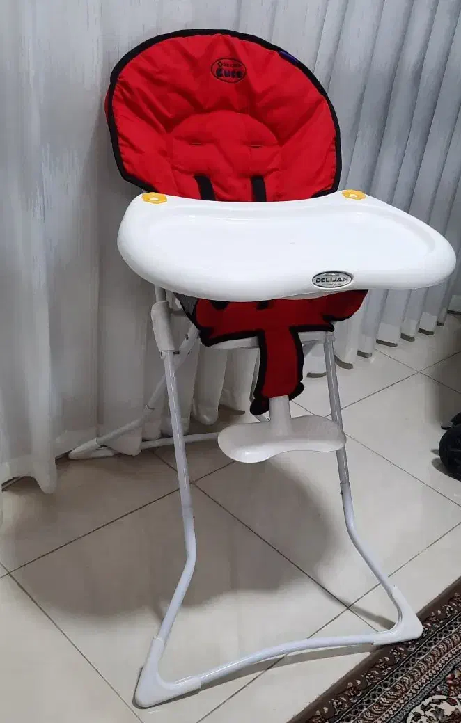 صندلی غذای کودک برند دلیجان|تخت و صندلی بچه|مبارکه, |دیوار