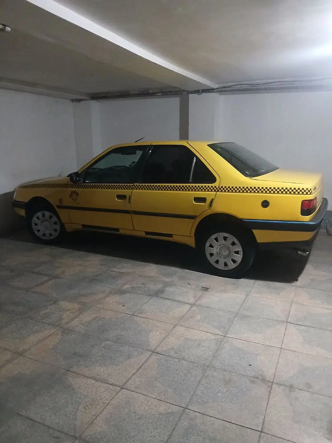 تاکسی پژو ۴۰۵ مدل ۸۷ با امتیاز خط|خودرو سواری و وانت|کرج, شهرک بنفشه|دیوار