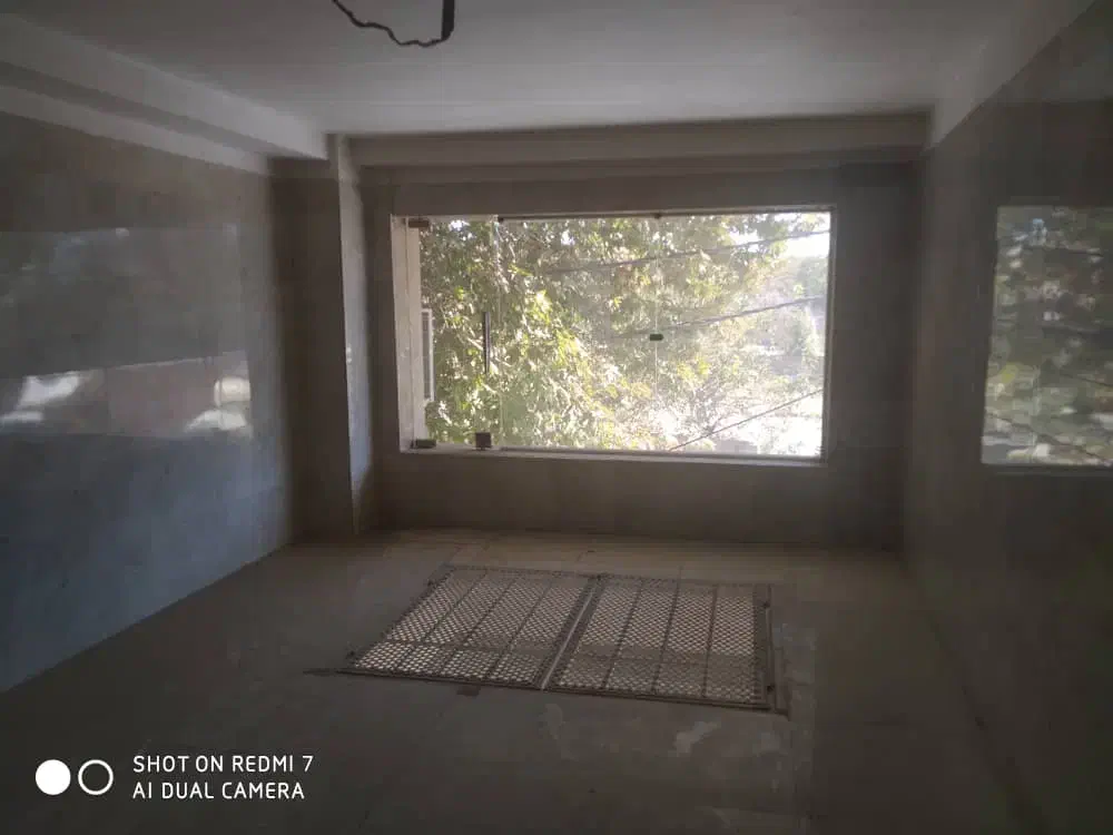 مغازه تجاری 32 متر همکف و 30 متر بالکن محمدشهر|اجارهٔ مغازه و غرفه|محمدشهر, محمدشهر|دیوار