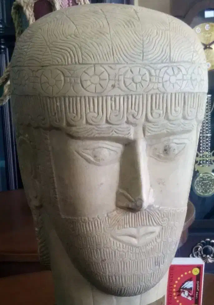 سنگ دست تراش قدیمی در شادآباد|کلکسیون اشیاء عتیقه|تهران, هفده شهریور|دیوار