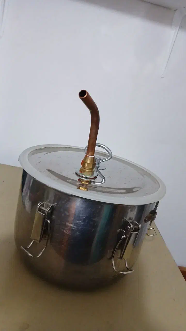 کندانسور و دستگاه تقطیر استیل عرق گیری و گلابگیری|سایر لوازم برقی|تهران, بریانک|دیوار