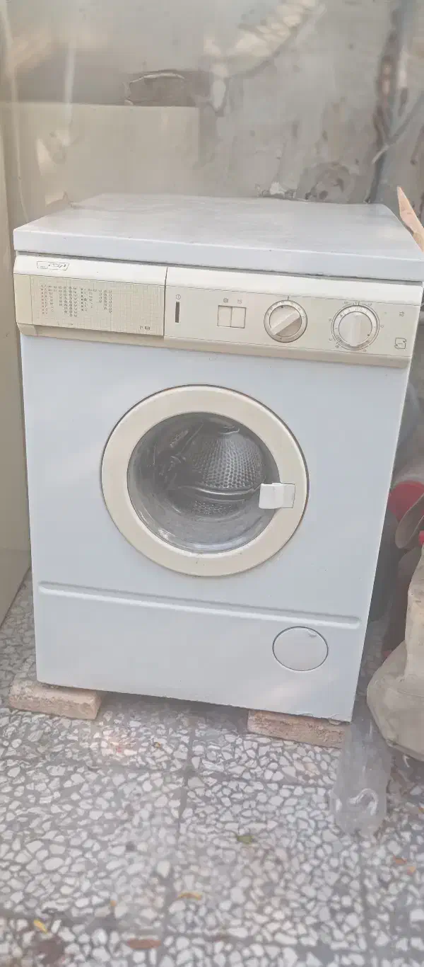 لباسشویی 8 کیلویی ارج|ماشین لباسشویی و خشک‌کن لباس|ساری, |دیوار