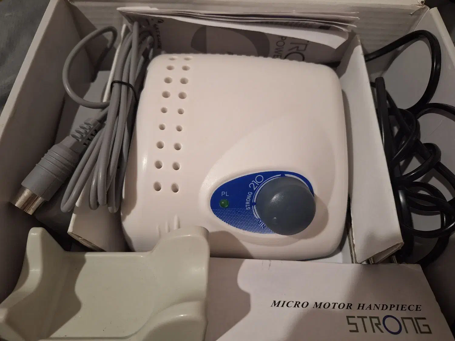 وسایل کاشت ناخن در حد نو چندبار استفاده شده|آرایشی، بهداشتی، درمانی|کرمانشاه, |دیوار