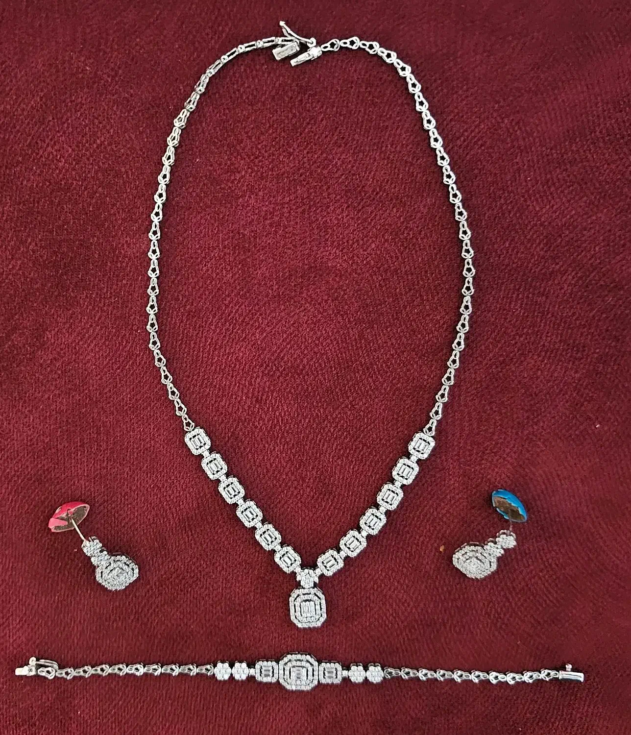 سرویس طلا خالص بدون سنگ فقط ۵ درصد|جواهرات|اصفهان, دستگرده|دیوار