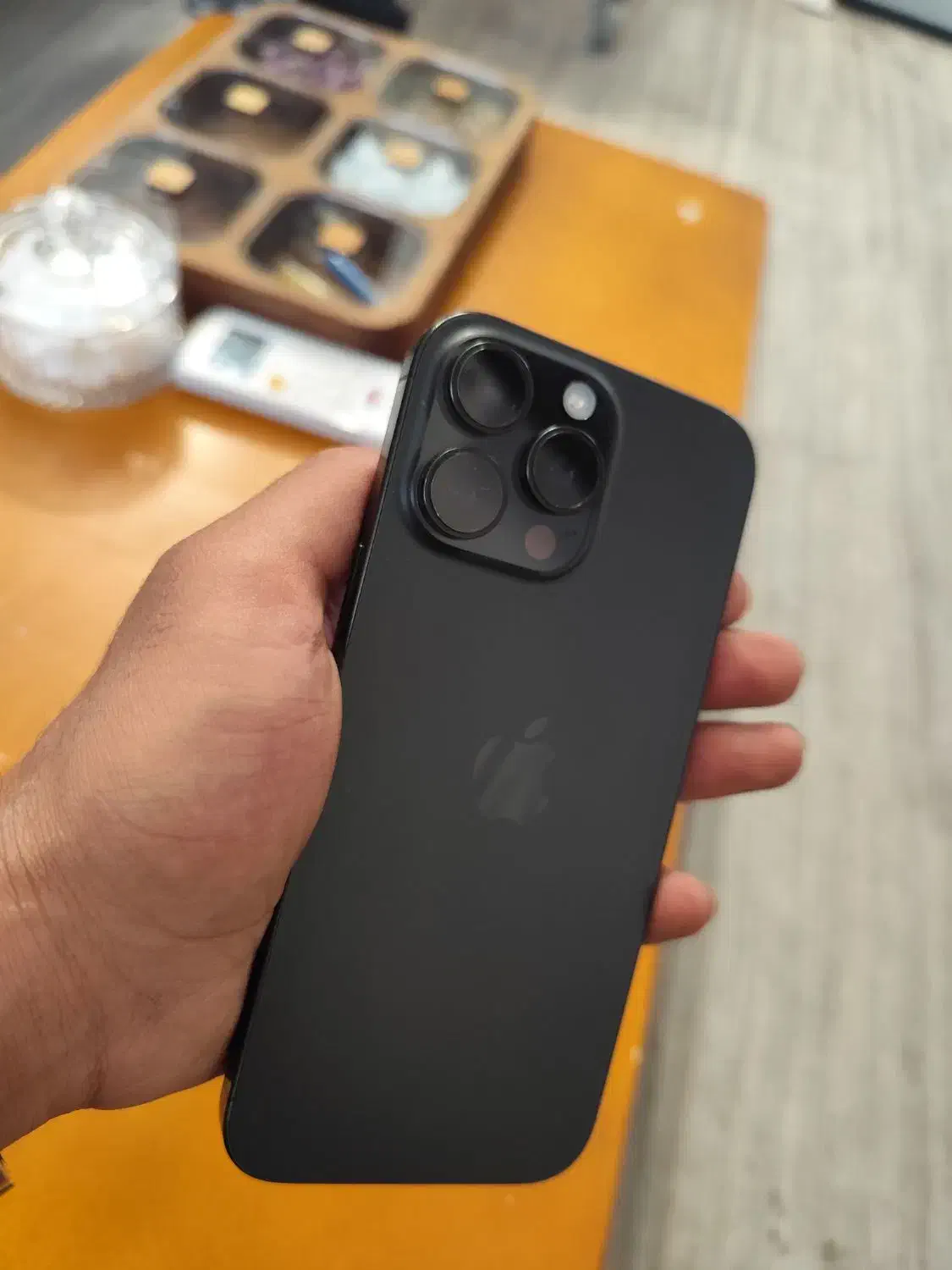 اپل iPhone 16 Pro Max با حافظهٔ ۲۵۶ گیگابایت|موبایل|تهران, سنگلج (شاپور)|دیوار