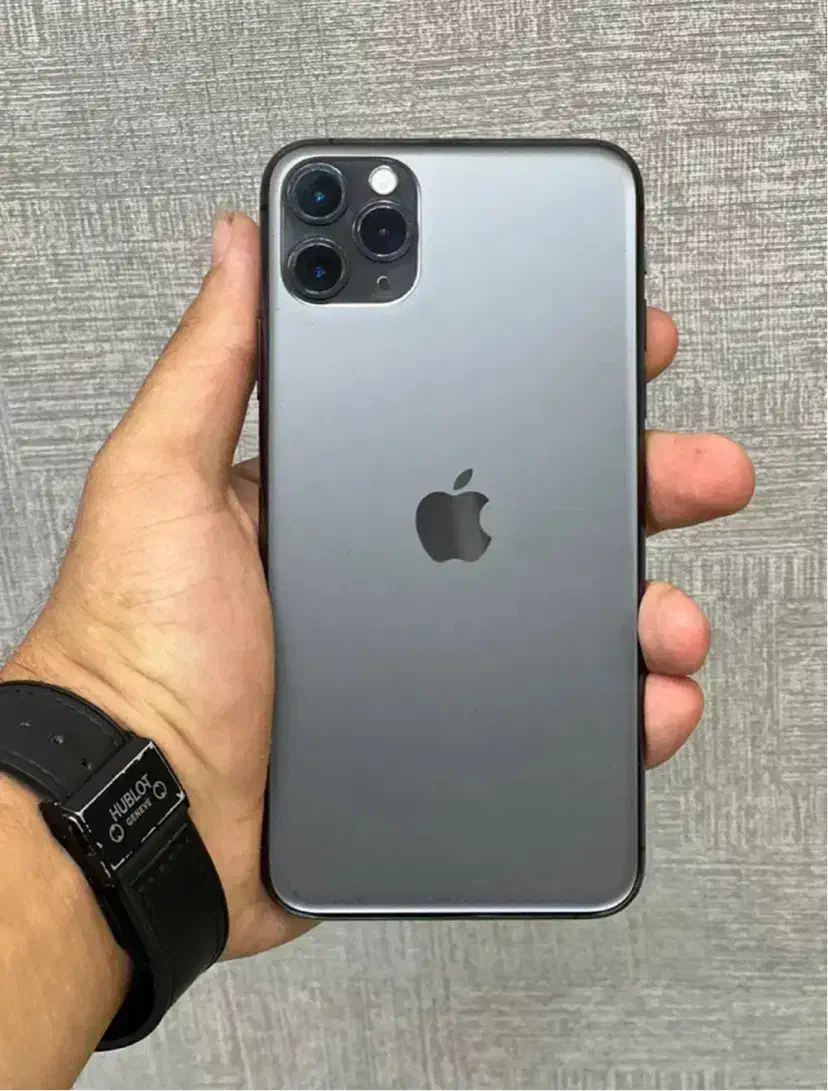iPhone 11 Pro Max 256G|موبایل|ایلام, |دیوار