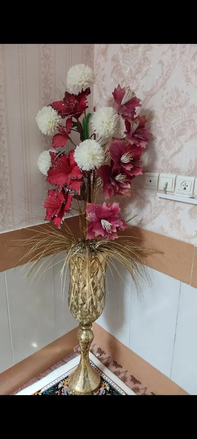 گل و گلدان|گل مصنوعی|قم, نیروگاه|دیوار