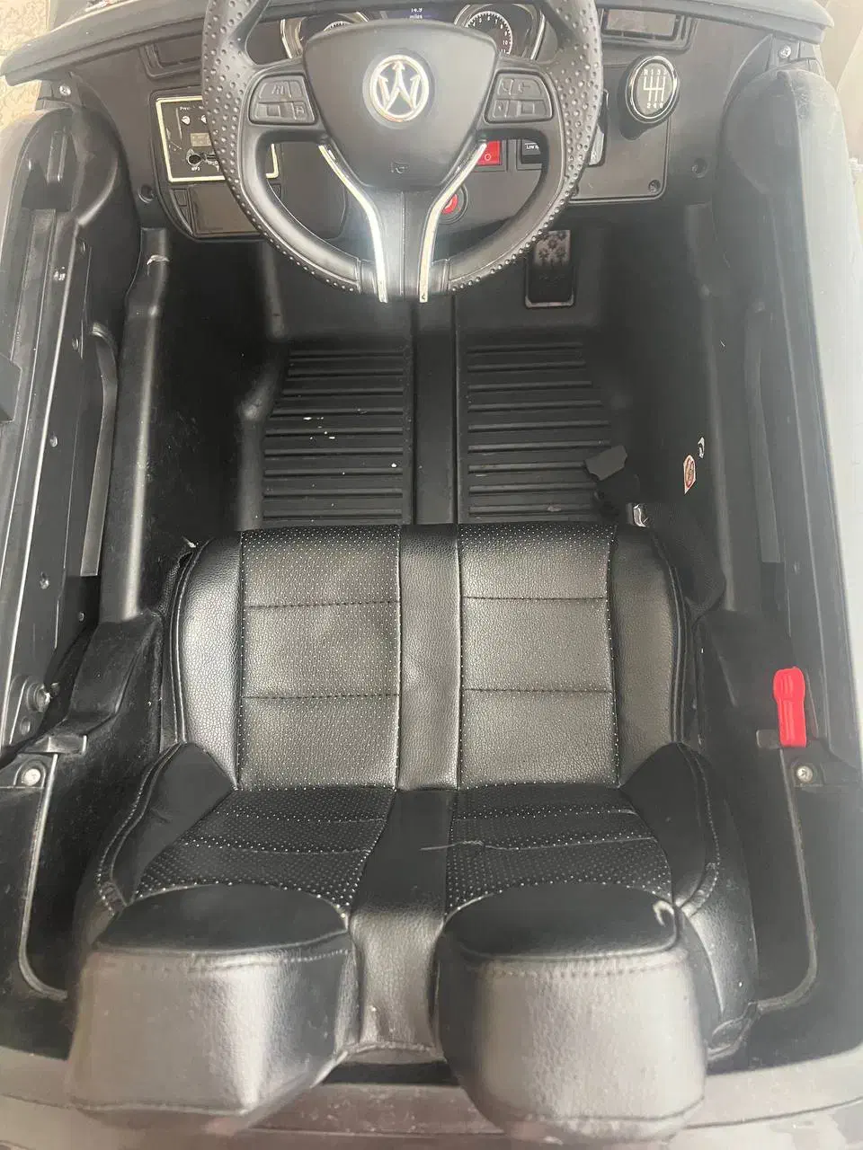 ماشین شارژی و صندلی کودک|اسباب‌‌بازی|مشهد, رضاشهر|دیوار