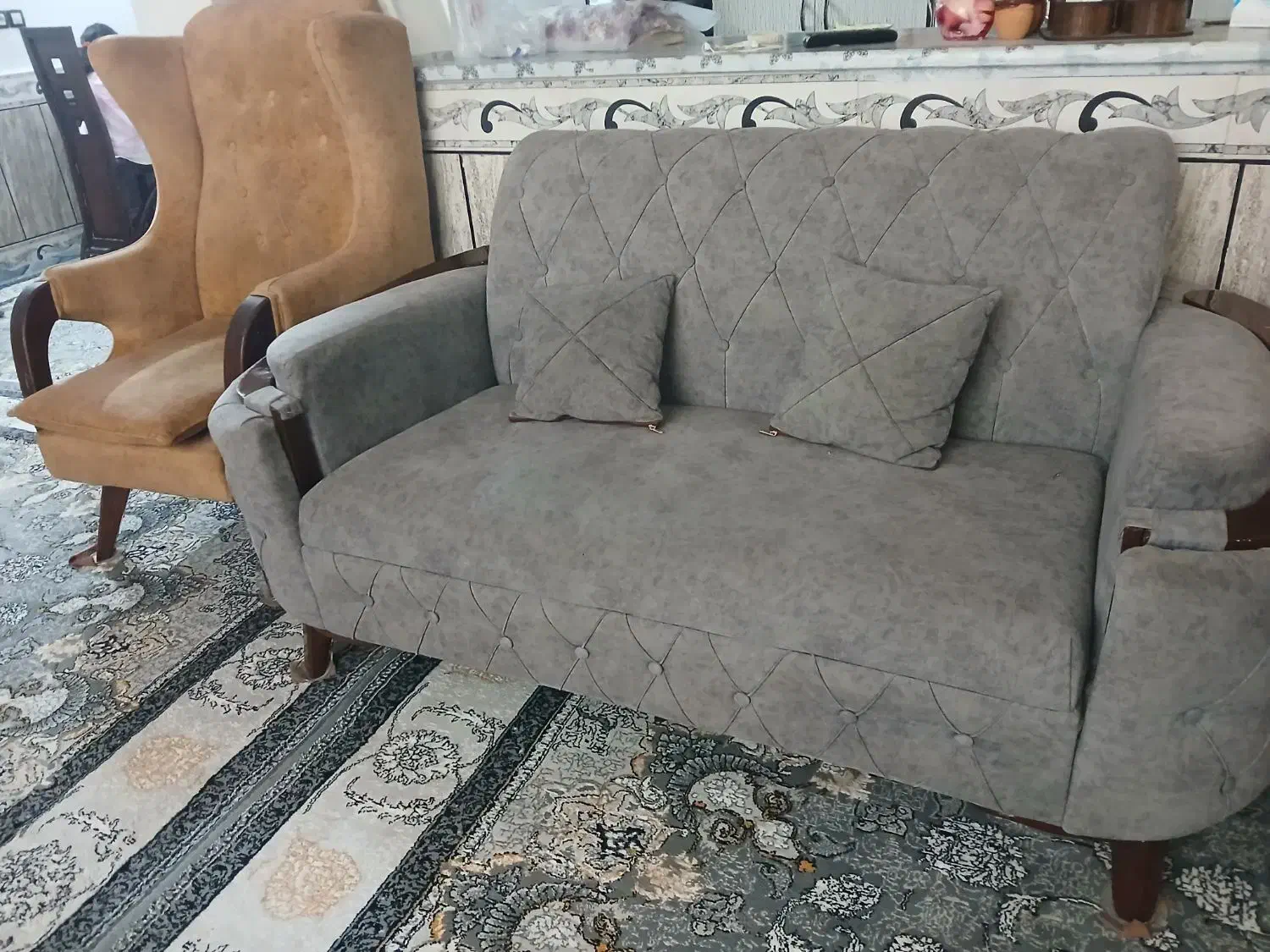 مبل ۷نفره|مبلمان خانگی و میز عسلی|تایباد, |دیوار