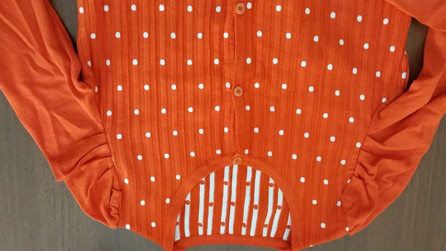 لباس|لباس|تبریز, |دیوار