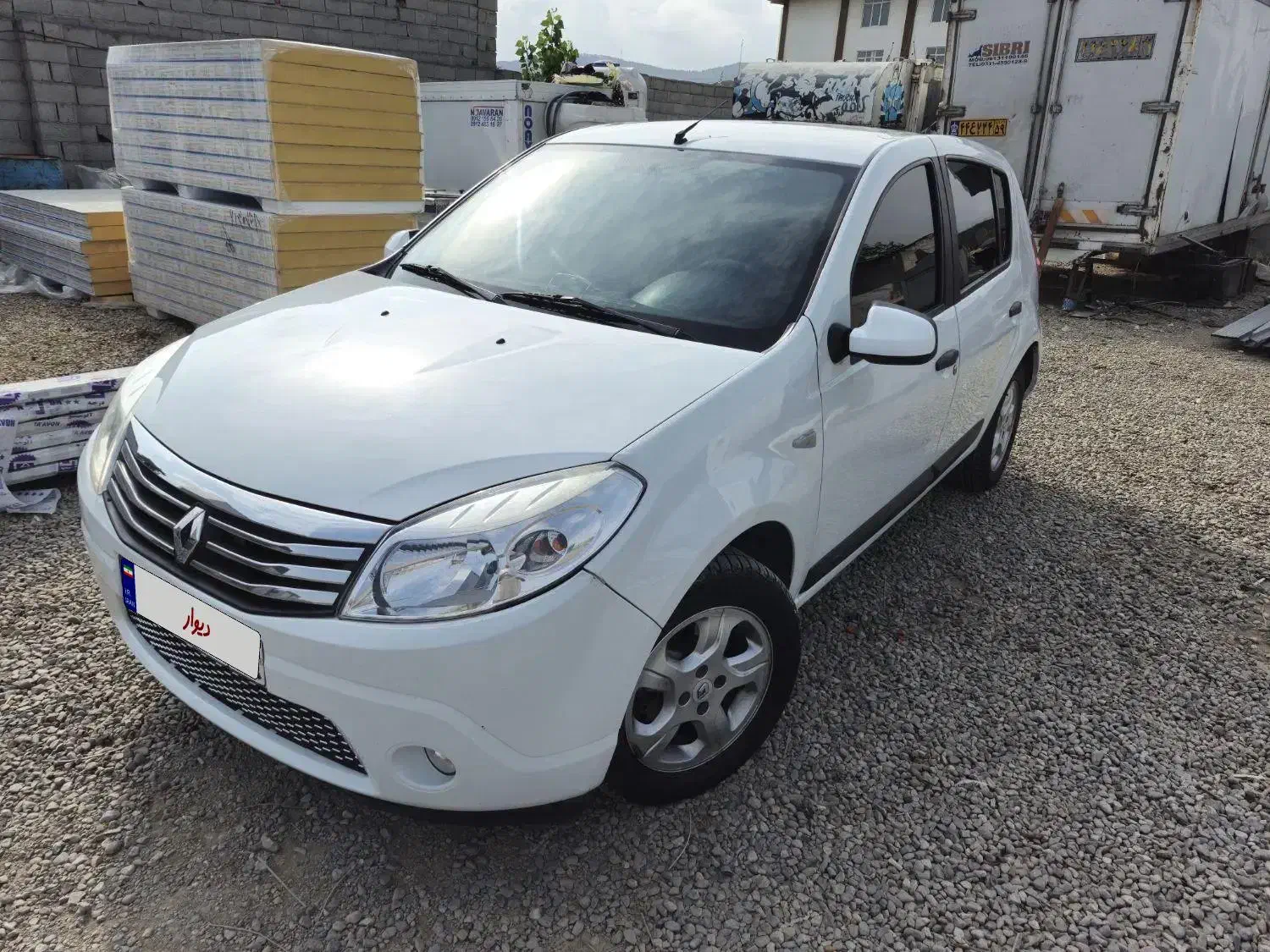 ساندرو مدل ۹۶|خودرو سواری و وانت|گرگان, |دیوار