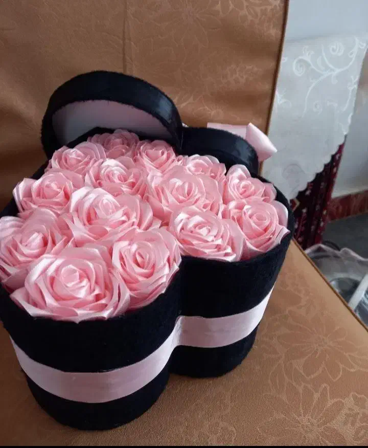 نواع گل ربانی جاویدان|گل مصنوعی|زاهدان, |دیوار