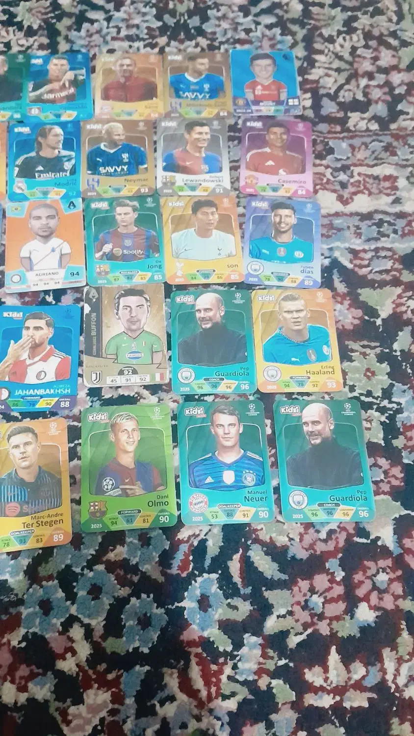 کیمدی|اسباب‌‌بازی|بم, |دیوار