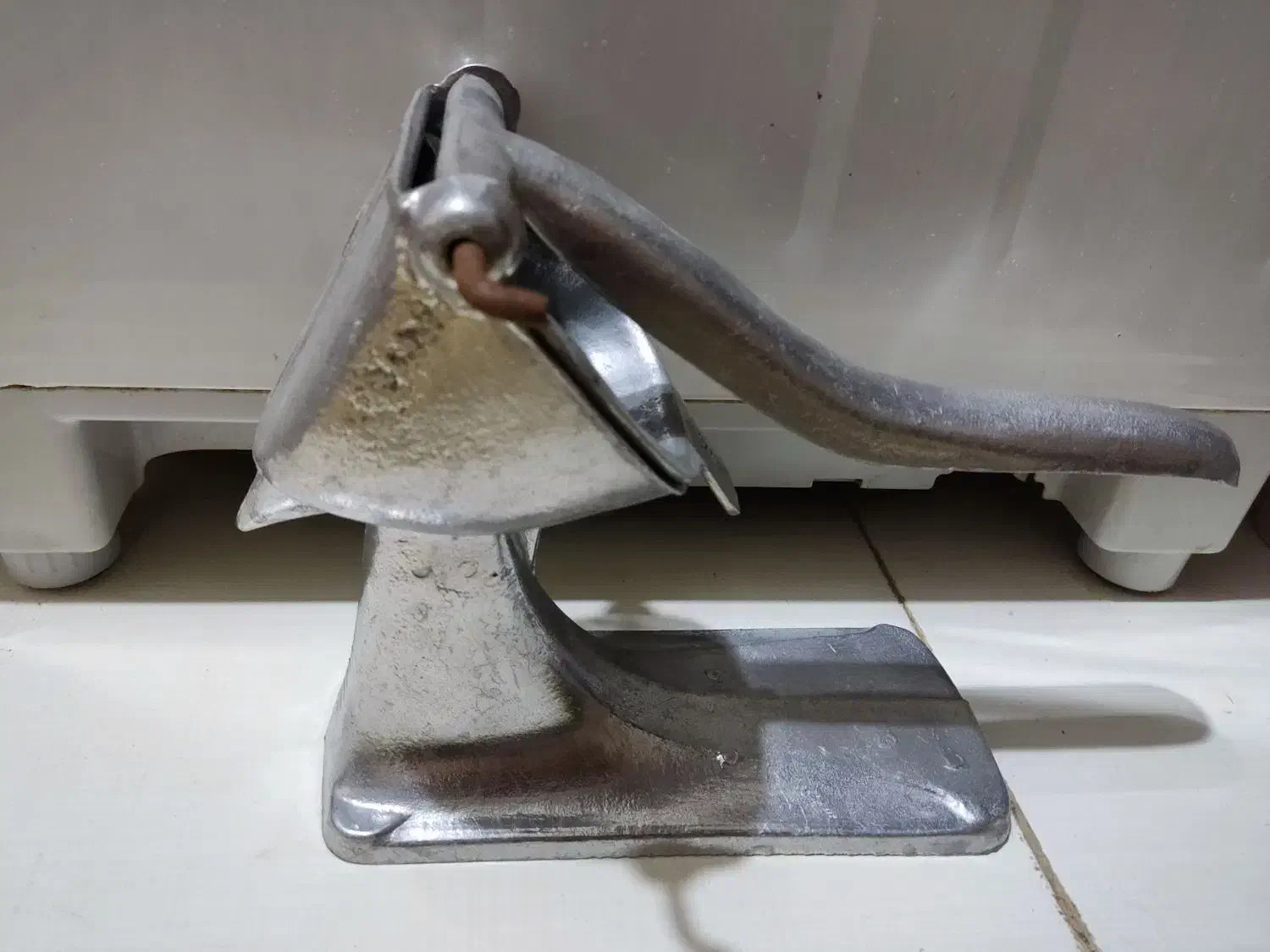 آب انارگیری دستی|آبمیوه‌گیر و آب‌مرکبات‌گیر|قرچک, شهرک طلائیه|دیوار